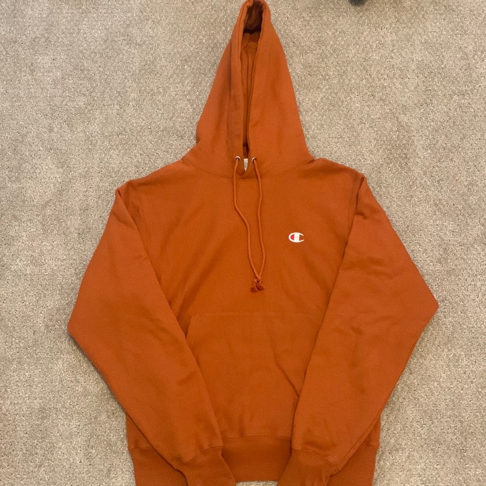 Champion Men’s small reverse weave hoodie